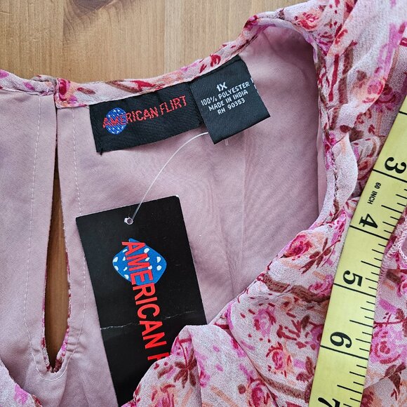 American Flirt - Women's ruffle trim v neck blouse Floral Print - Picture 3 of 7